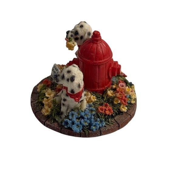 Dalmation Puppies Fire Hydrant Resin Figurine Please Don't Pick The Flowers - Picture 2 of 5